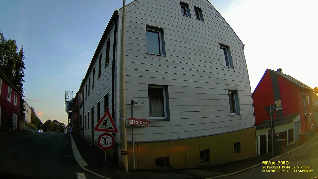 D: Stadt Selbitz. Landkreis Hof. Rundfahrt durch die Stadtmitte. August 2019