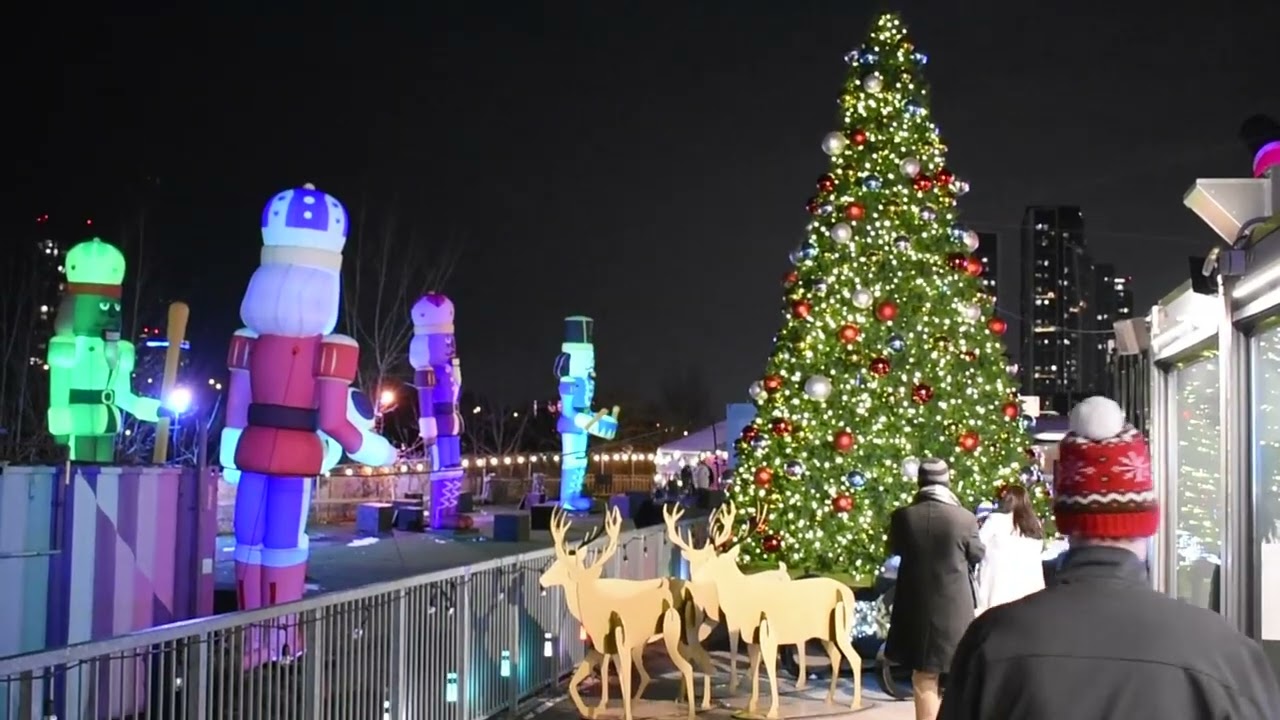 Así se vive la Navidad en Toronto