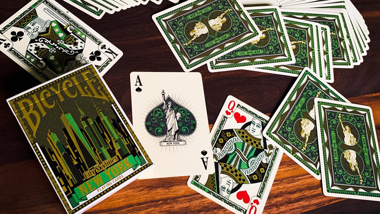 City Skylines: New York - Collectable Playing Cards / Bicycle - Deck Review!