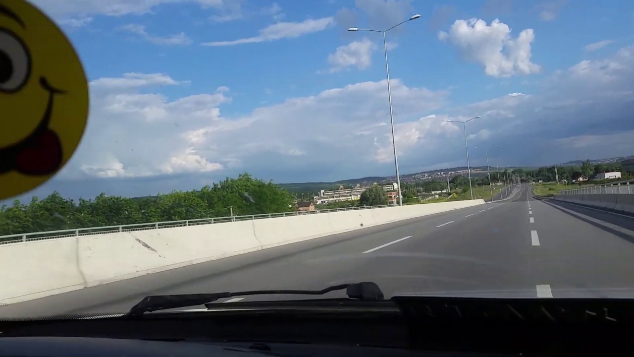 Lancia Delta HF (stock) vs Volvo 850 T5R ( 300 hp )