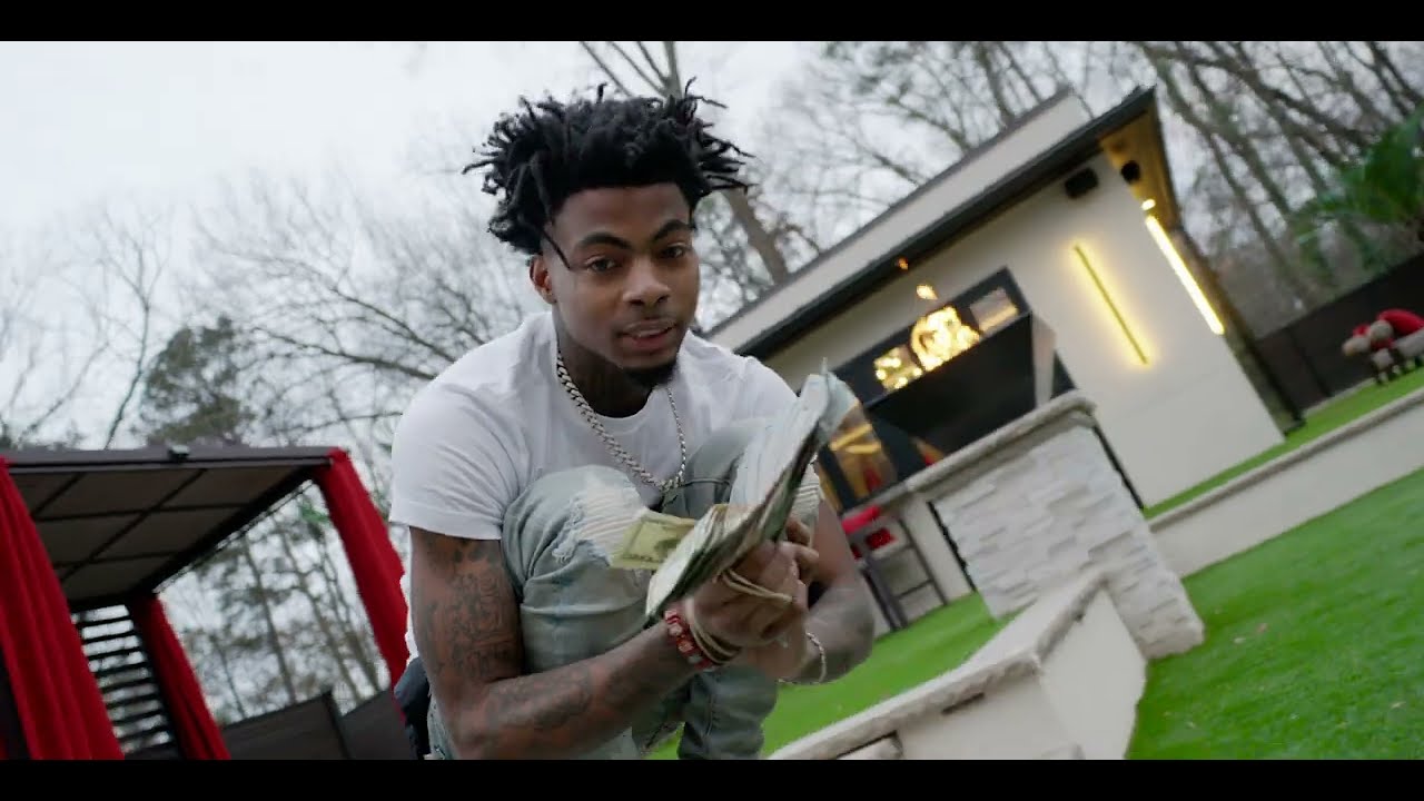 LAZER DIM 700 - WUWITYAHO (Official Music Video)