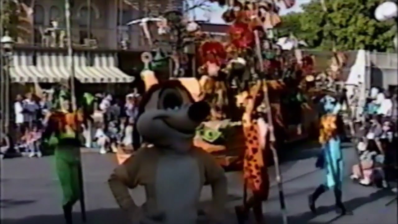 Toy Story Parade & Lion King 1996