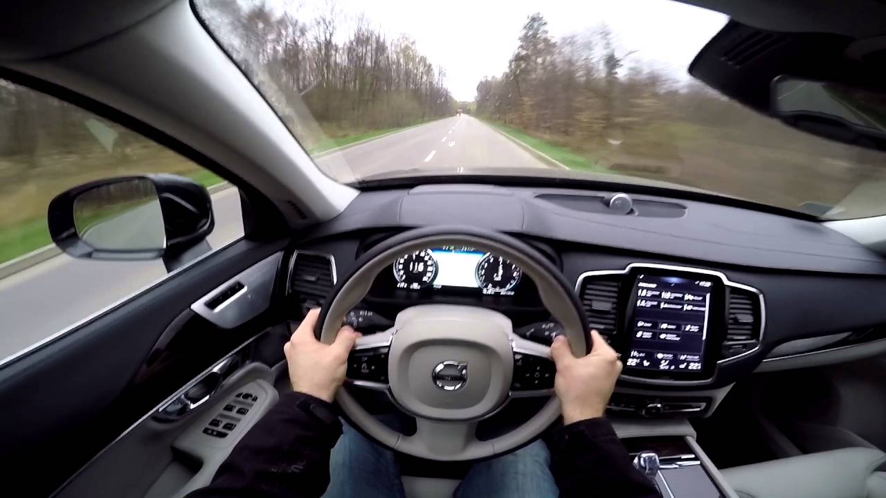 POV 2016 Volvo XC90 T8