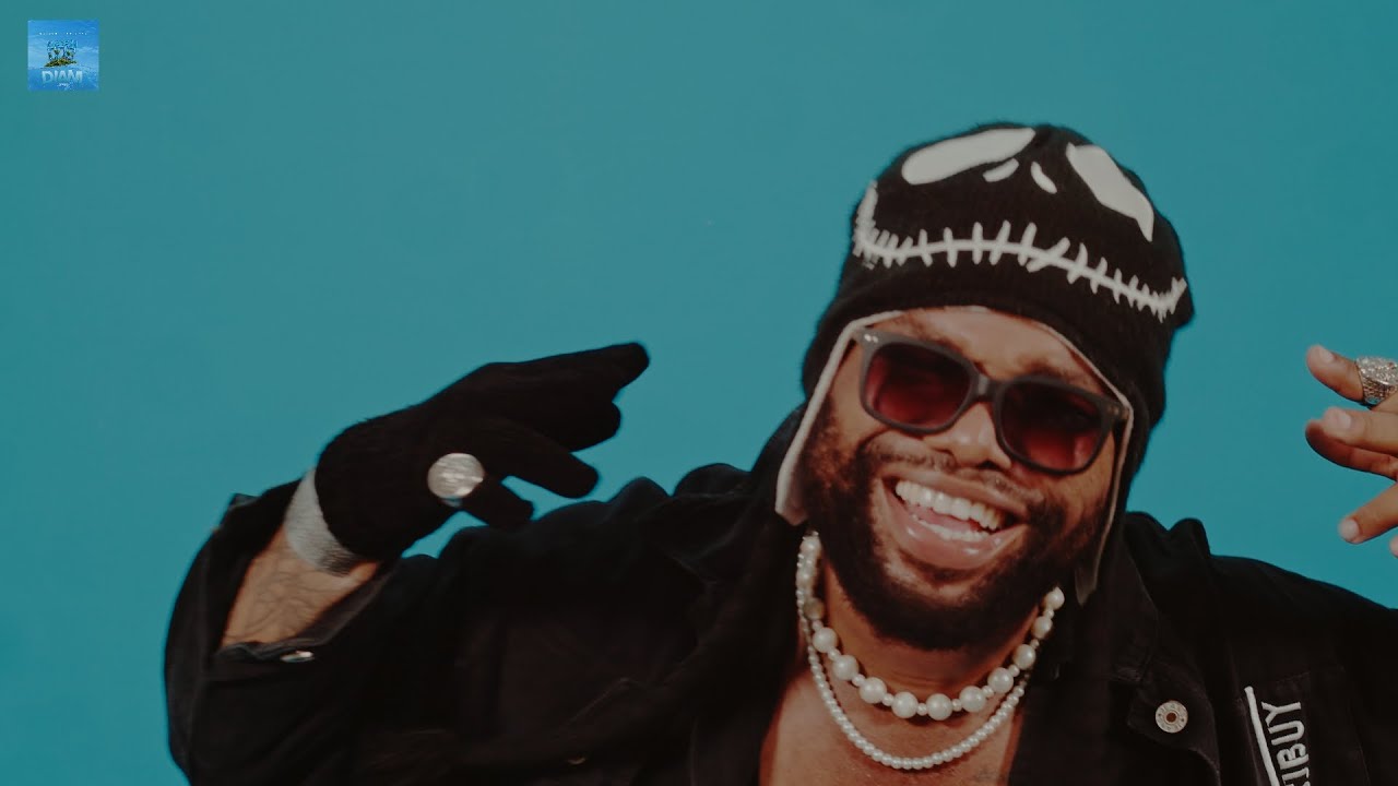 8 Kelechi Africana - Hellow (Visual Audio) Made in 002DIANI Album
