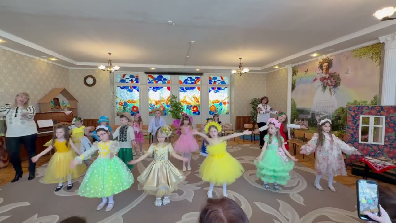 Флешмоб ,,Весна прийшла у рідний край