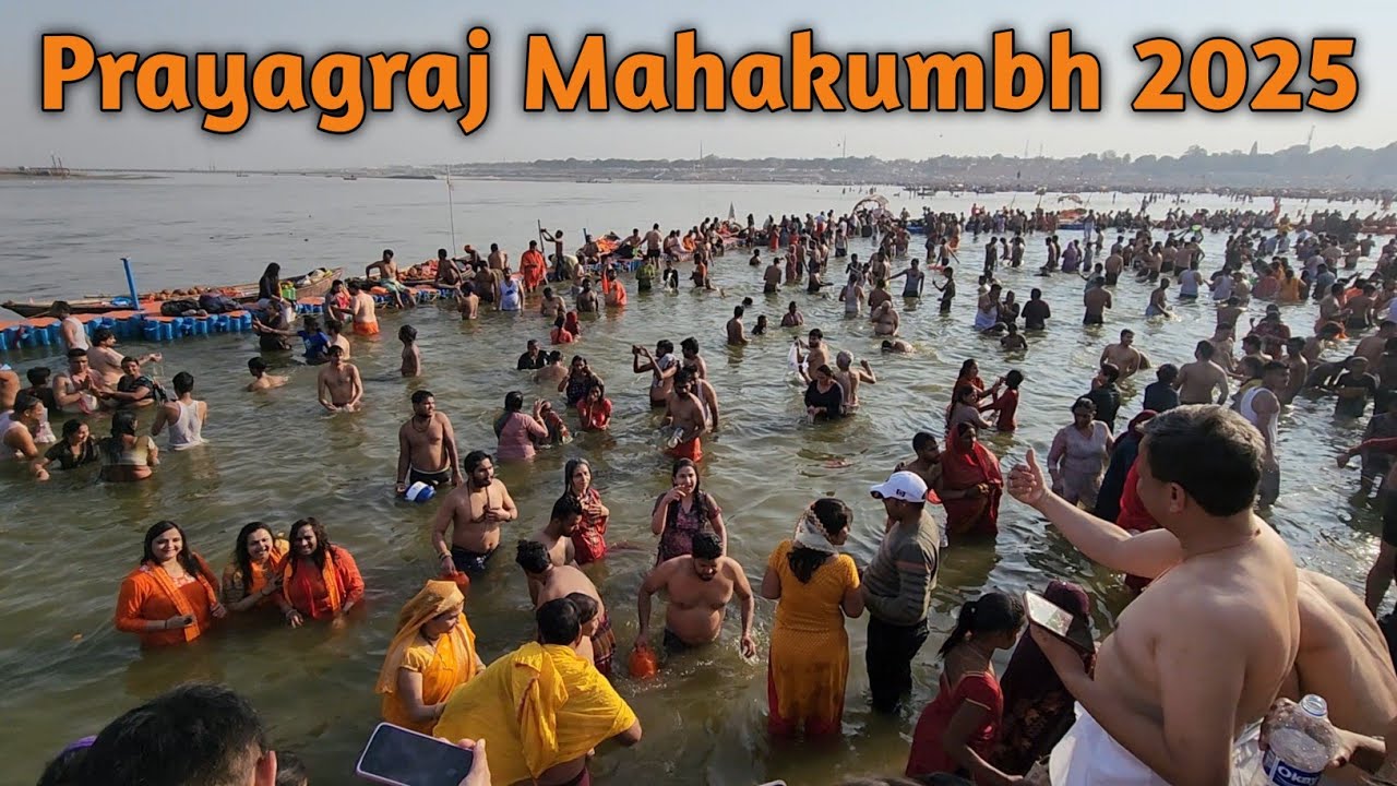 Prayagraj MahaKumbh 2025 || Holy dip at Triveni Sangam || MSB MotoVlogs