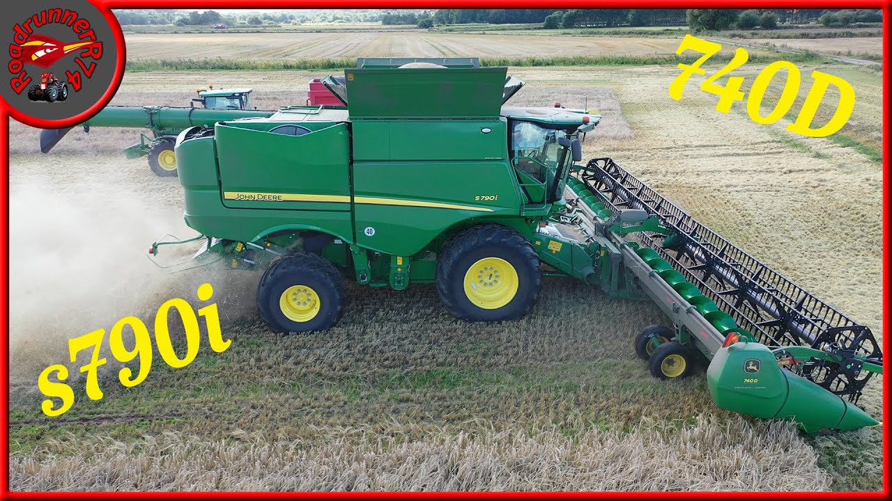 John Deere S790i 40 feet draper 740D harvesting Barly Dk Harvest