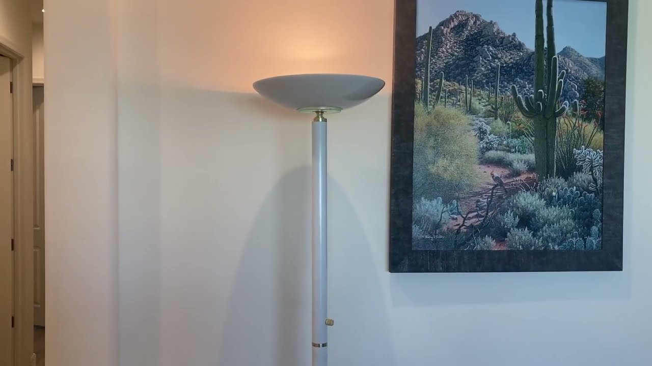 BoostArea Floor Lamp, Standing Lamp, 20W 2000LM LED Torchiere Floor Lamp Review