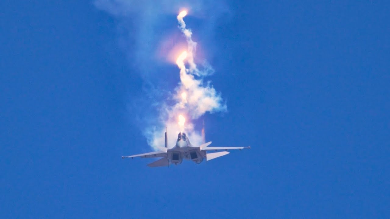 INDIAN AIR FORCE Men Machines Effects 2.0