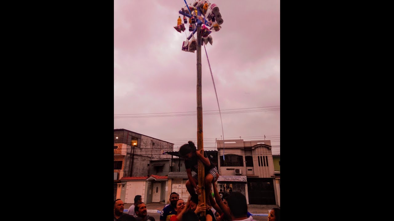 As&iacute; se celebran las fiestas Julianas  en un barrio popular de Guayaquil