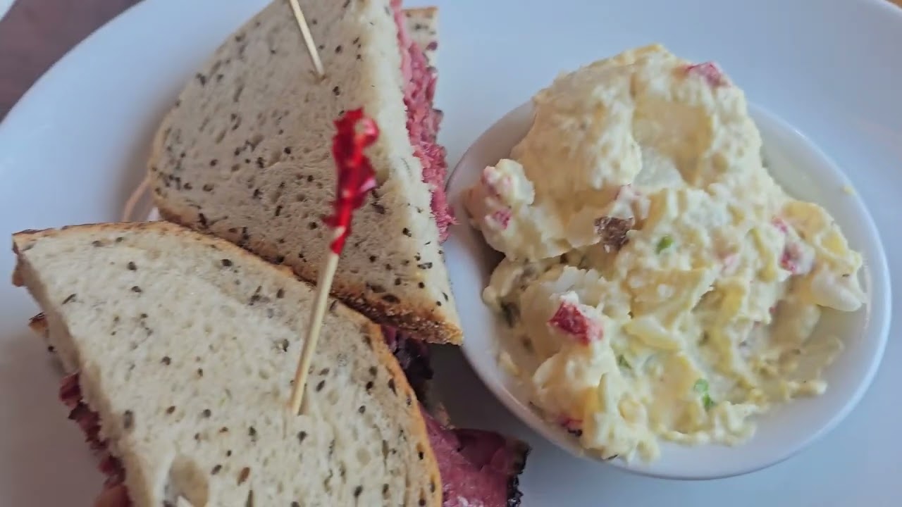 Katella Bakery, Deli & Restaurant