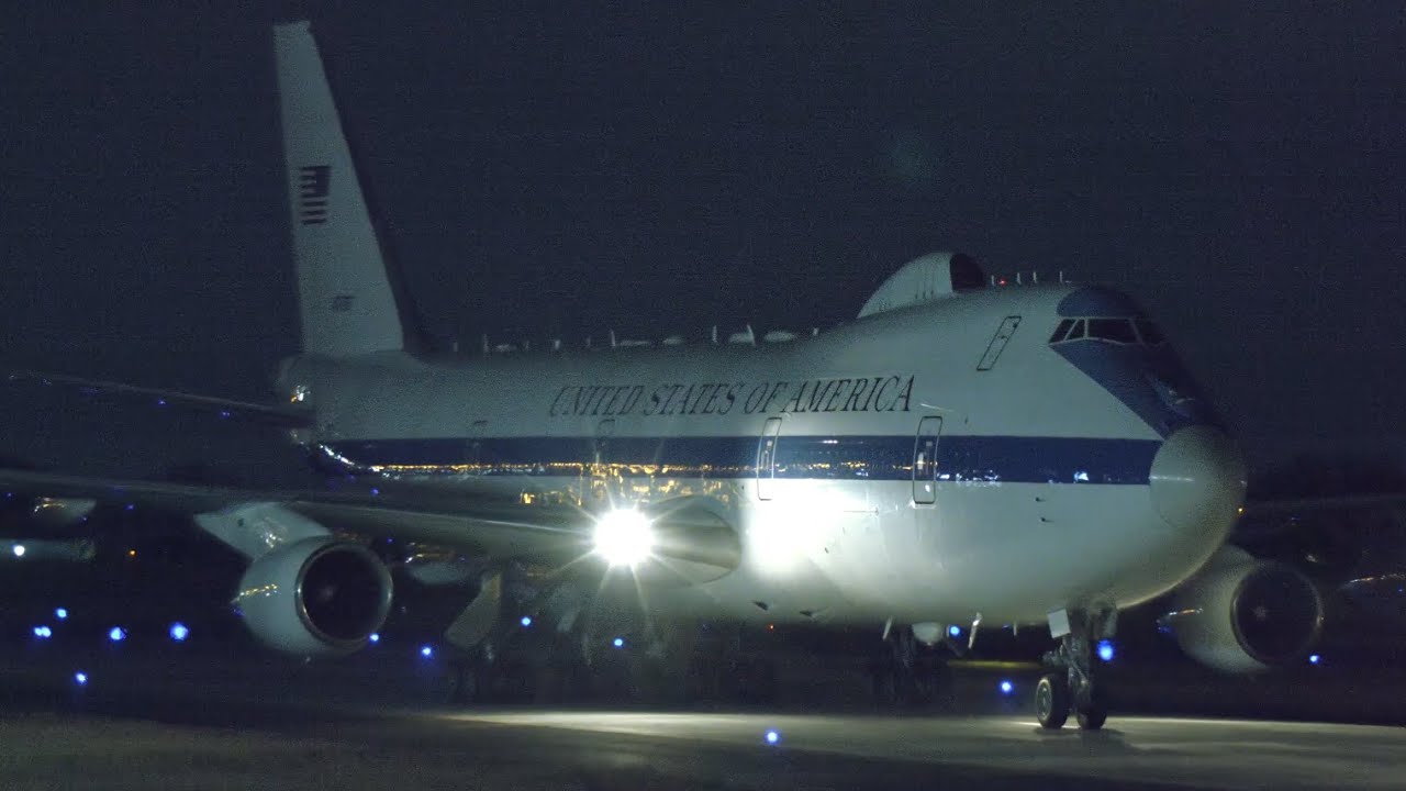 横田基地 E4ナイトウォッチ アメリカ合衆国トランプ政権 ヘグセス国防長官搭乗機 U.S. Air Force E-4B Nightwatch Tokyo YokotaAirBase Hegseth