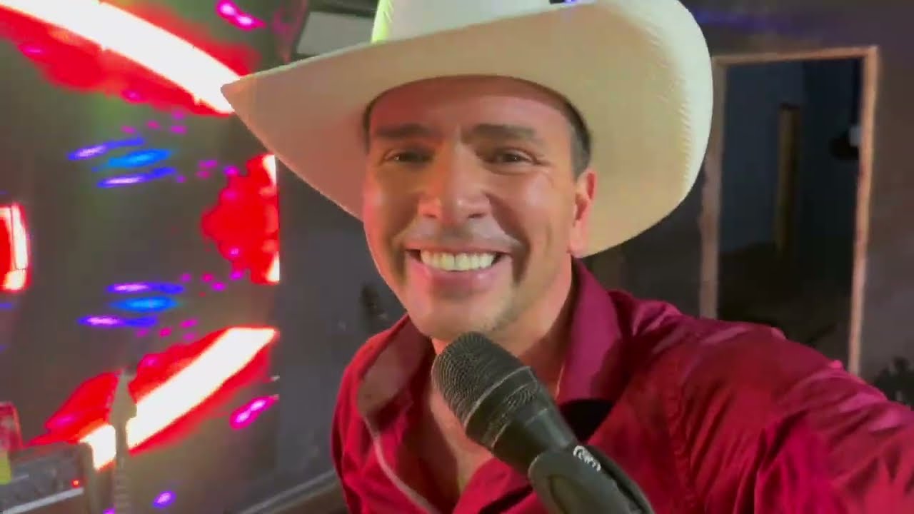 Baile animado em Rio Bonito do Iguaçu Gabriel Pasa AO VIVO