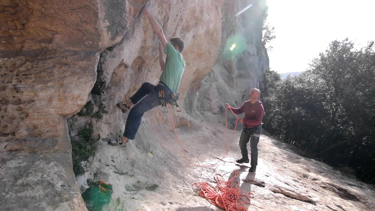 Reclimbing The Classics: Episode 1 - Jakob Schubert in Hyaena 8b+