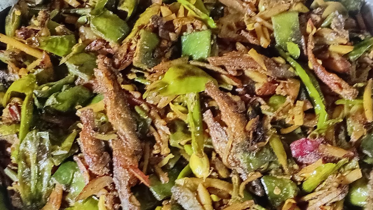 টেংরা মাছ দিয়ে আলু, বেগুন,সিম দিয়ে চচ্চরি🥰🥰🥰