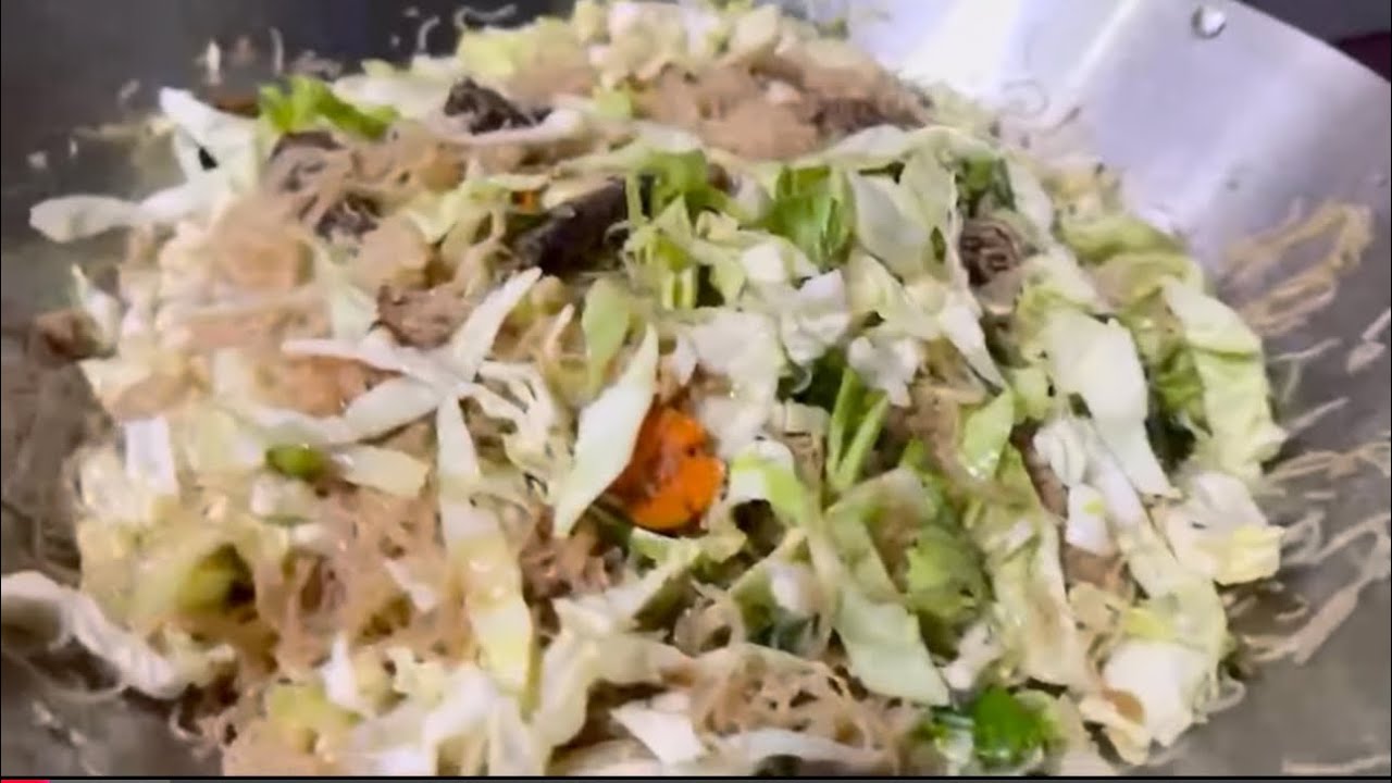Pancit Bihon  with Beef Steak 