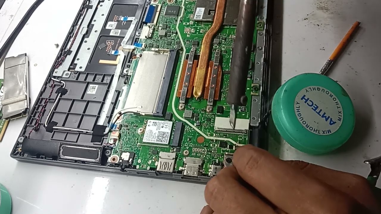 Service Laptop Asus Vivobook 14 Mati Total Part 1