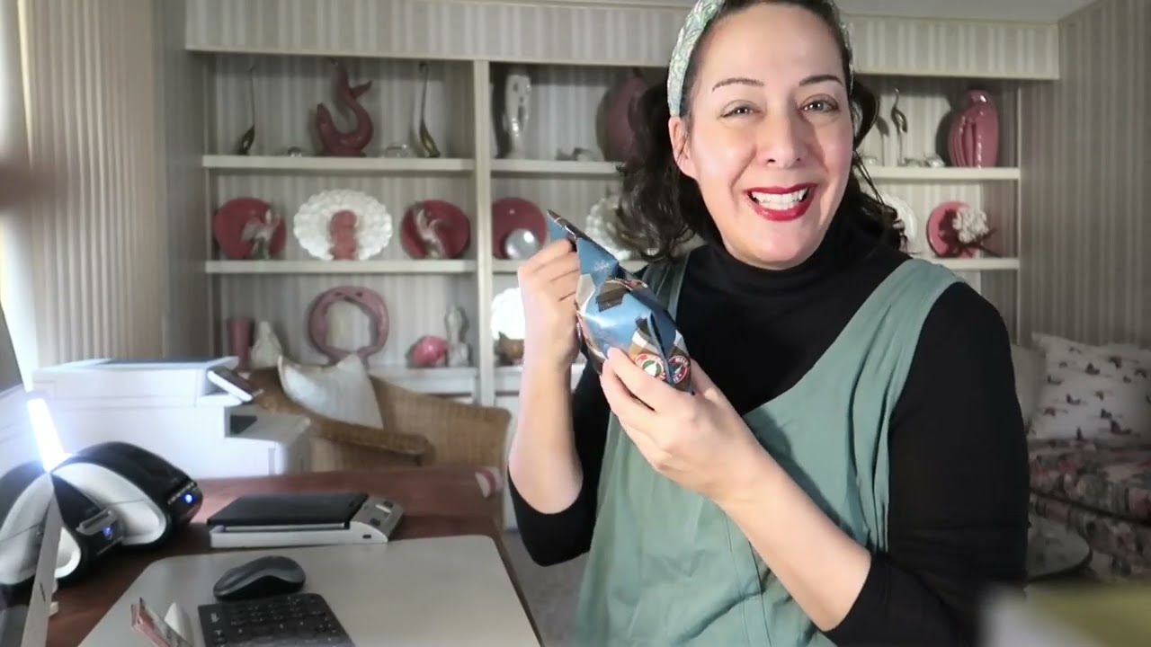 Ebay Shipping Video - Office ASMR Background Noise with Mellissa #90