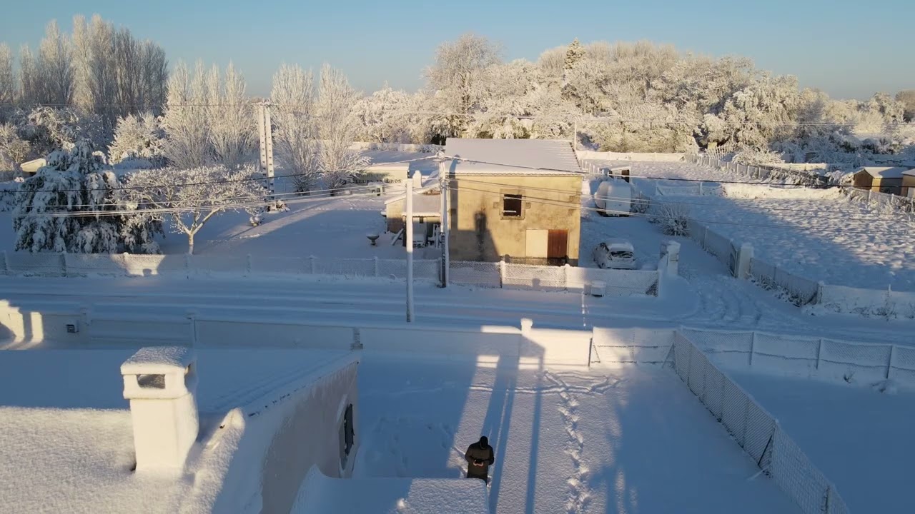 178 Neige à St Jean d'Angle 6Janvier 2025