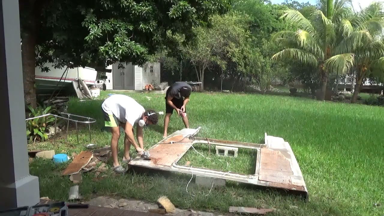 Saving the Soul of Greece, DIY Bertram 25 Restoration: Episode 7 - Repairing the rear floor section