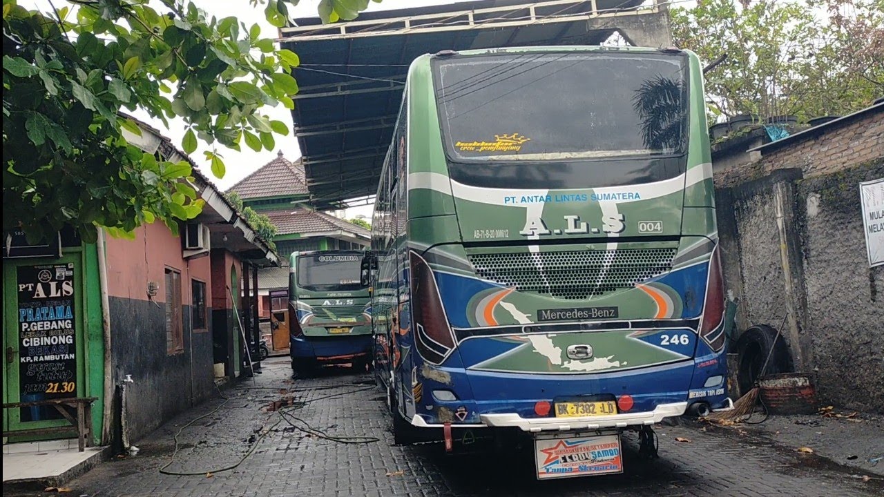 PENGAJIAN AHAD PAHING DI AGEN PERINTIS...‼️BUS ALS 246 DAN BUS ALS 366 TIBA DI JOGJAKARTA