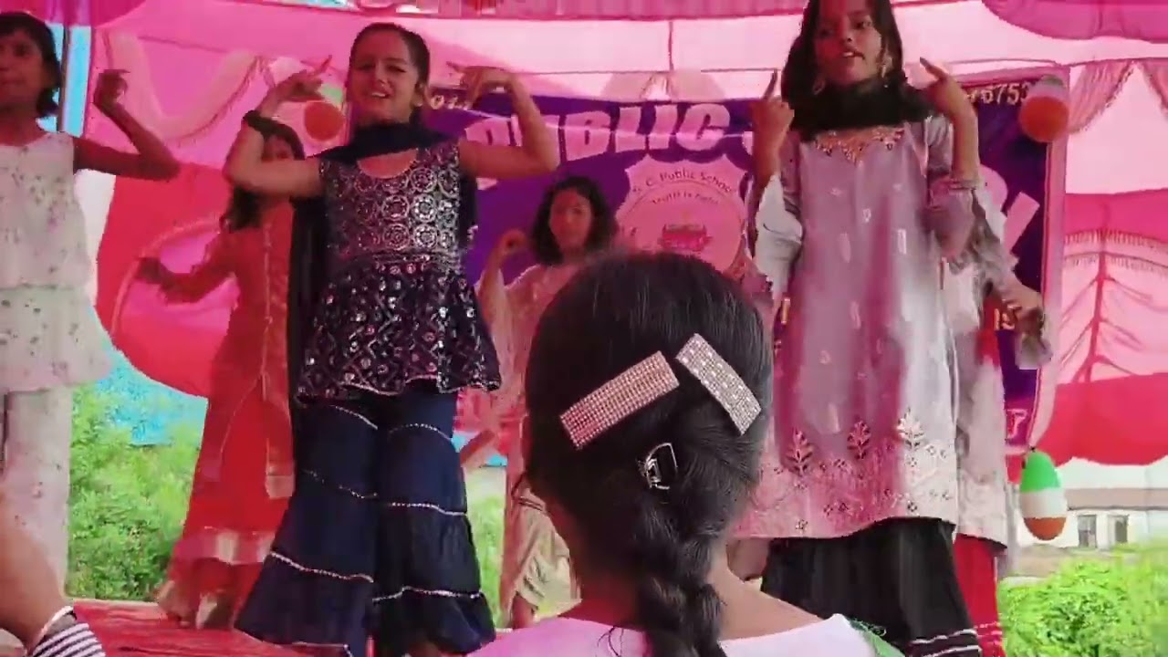 अनन्या यौराज speach स्कूल पब्लिक school