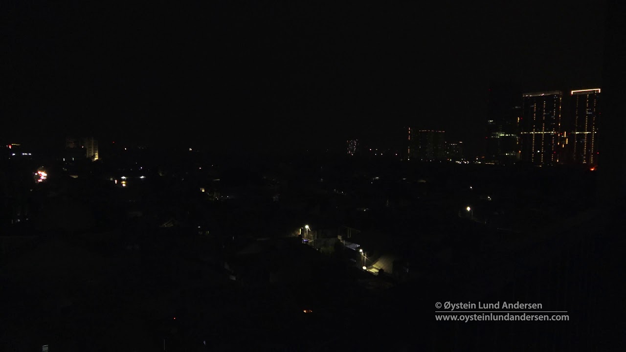 Jakarta blackout 2019: Cheerful moment as a neighborhood gets back their electricity (Audio on!)