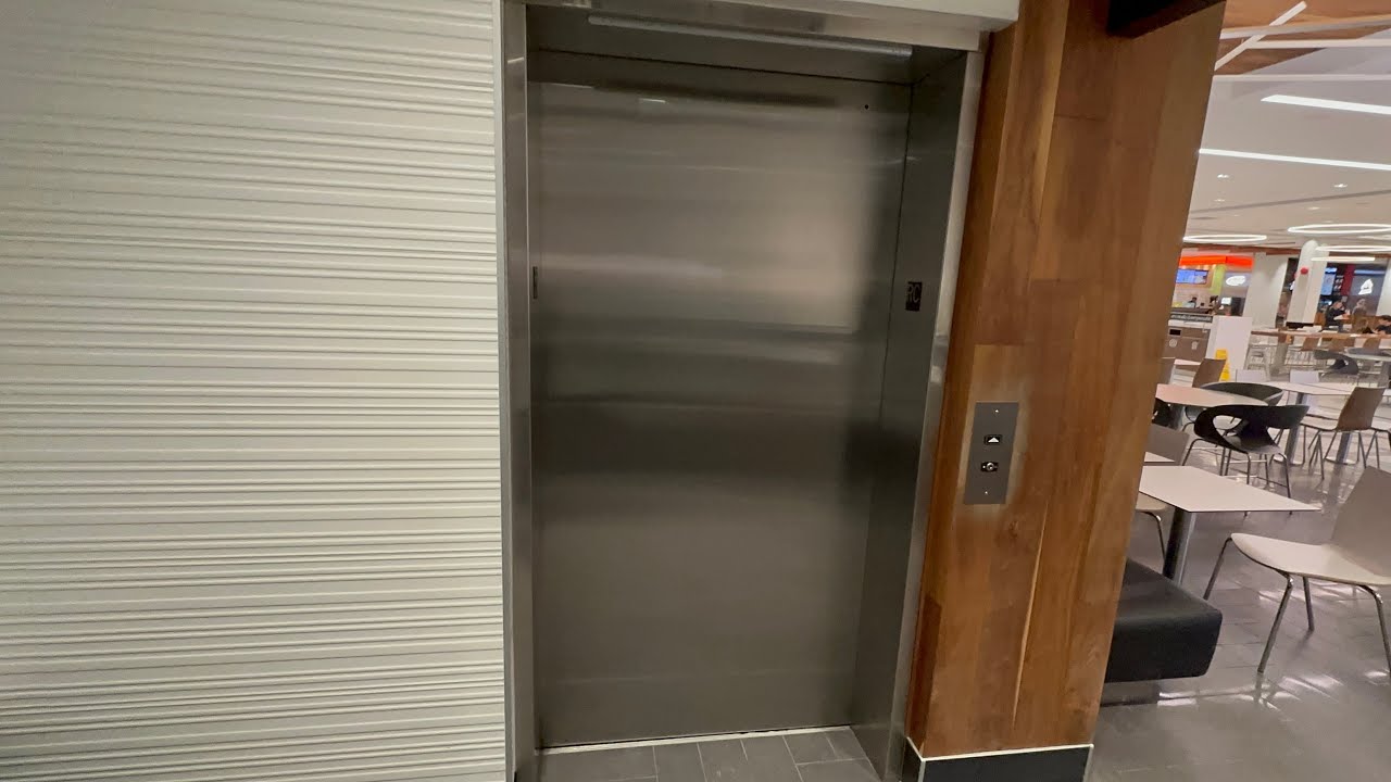 Kone Series 220 hydraulic elevator @ Place Ste-Foy, Quebec City, QC, Canada 