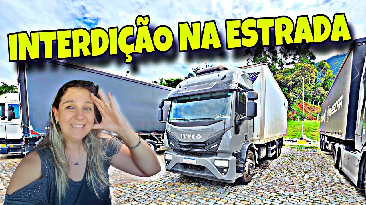 Rodovia lotada, bloqueio para caminhão e mais um desafio na vida do trecho.
