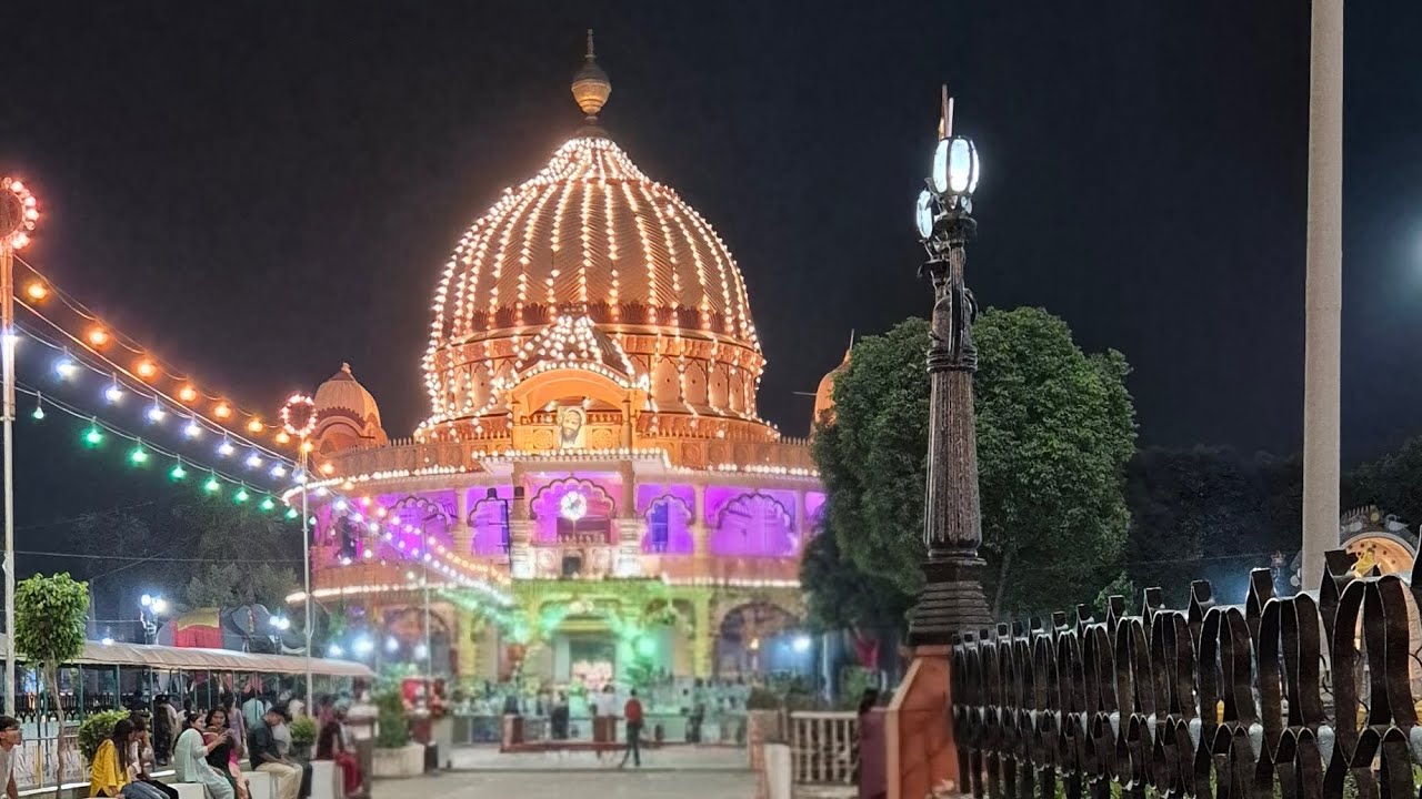 CHHATARPUR GHAM🎇🎄~CHHATARPUR MANDIR🕍 ||delhi night view of chhatarpur dham