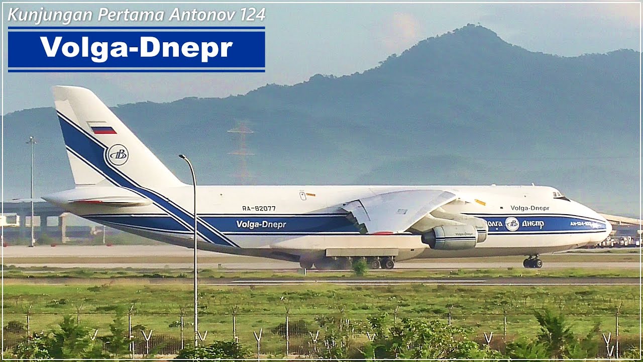 VOLGA DNEPR ANTONOV LANDING YOGYAKARTA INTERNATIONAL AIRPORT (YIA/WAHI)