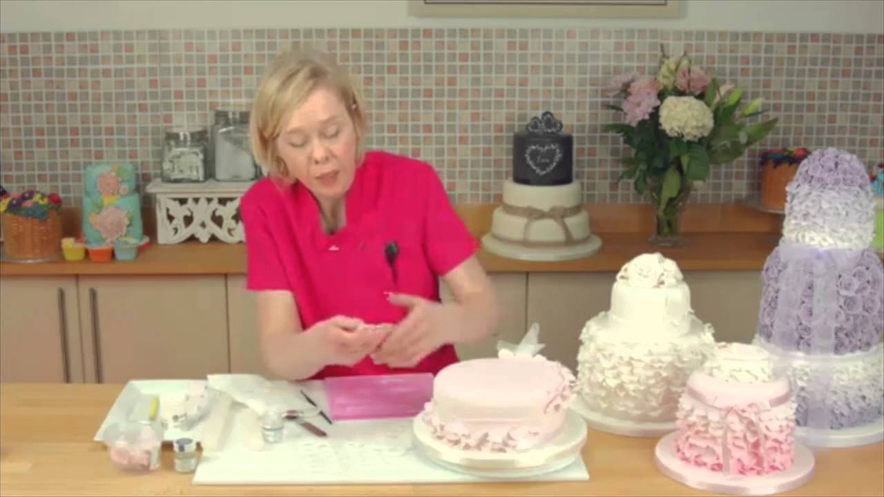 Make Beautiful Ruffles Using the FMM Smaller Easiest Rose Cutter