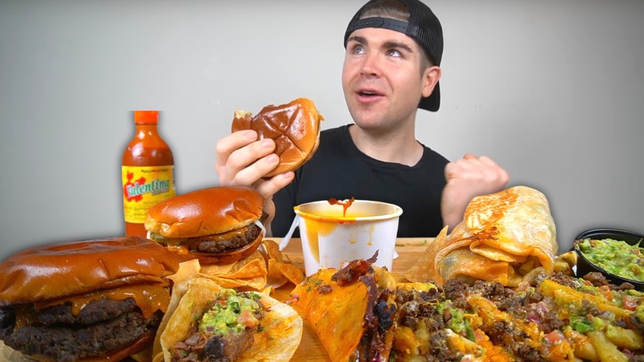 EATING BIRRIA Burgers and Mexican Food Mukbang! Burgers, Birria Tacos, Burrito, Carne Asada Fries +