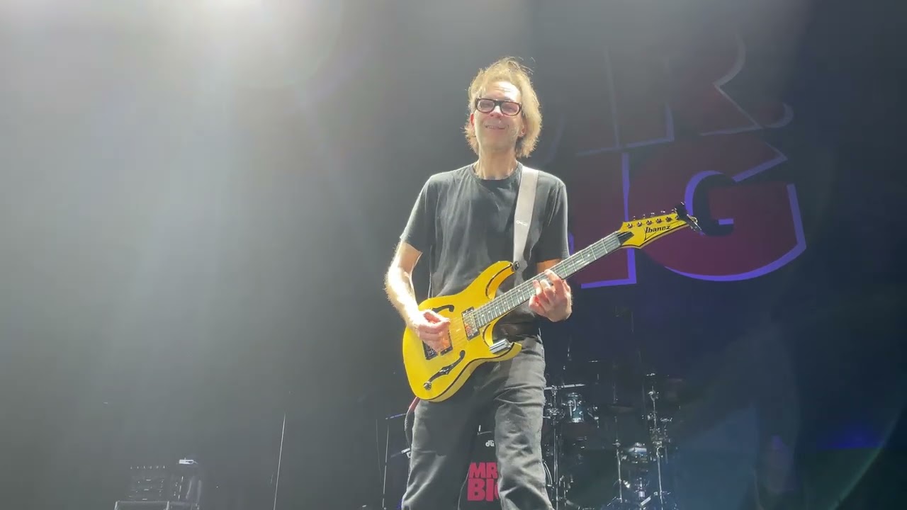 Paul Gilbert Guitar Solo @ Mr Big Live in Hong Kong 2023
