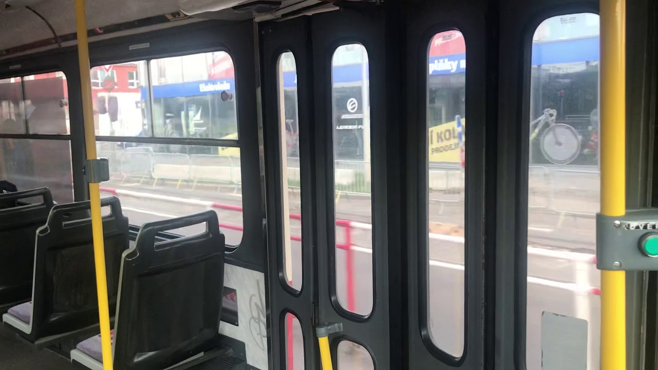 Tramvaj ČKD Tatra T3R.P ev. č. 8233 linka 25 úsek Multiaréna Praha - Lehovec (DPP)