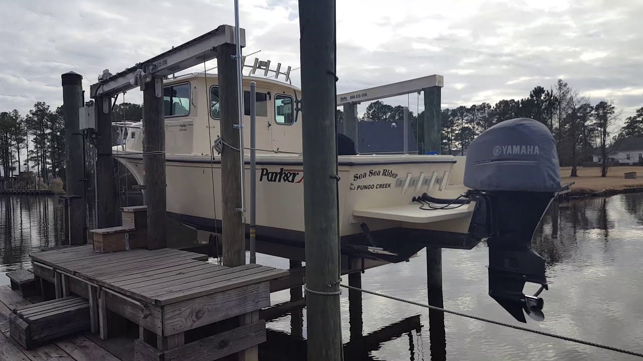 Boat Lift 'Hacks' Balance the Weight. Parker 25 Pilothouse.