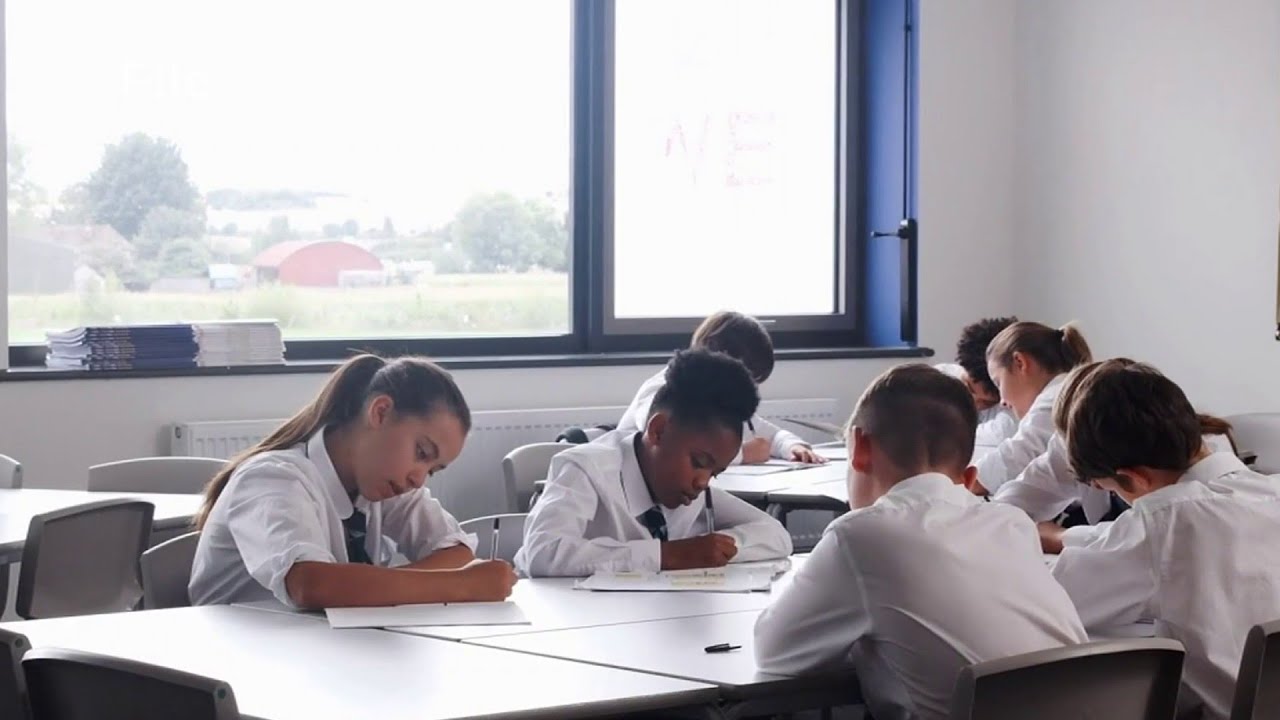 Nearly 100,000 more students enrolled in program that includes private school vouchers