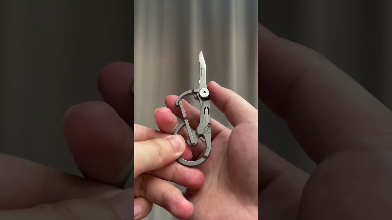 RovyVon U4 PRO Multi-function Titanium Carabiner, Hidden Folding Knife and Dual-Bit Screwdriver Set