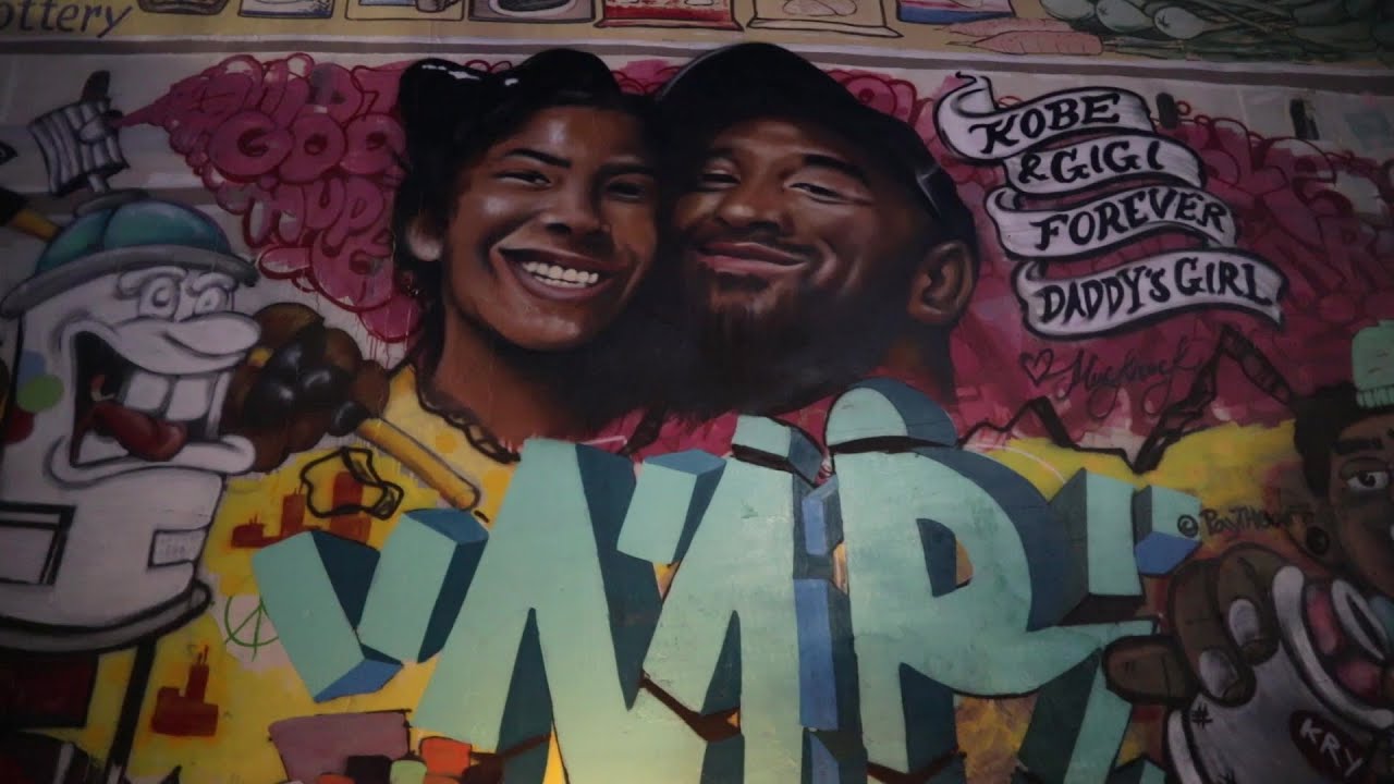 Mural dedicated to Bryant and daughter in LA | AFP