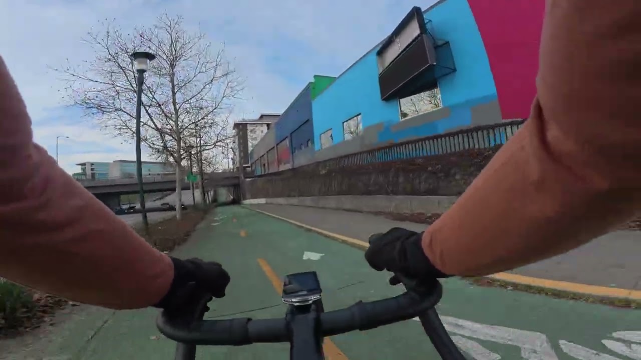 bonus: capitol hill to fremont bike commute in Seattle by way of Queen Anne peak