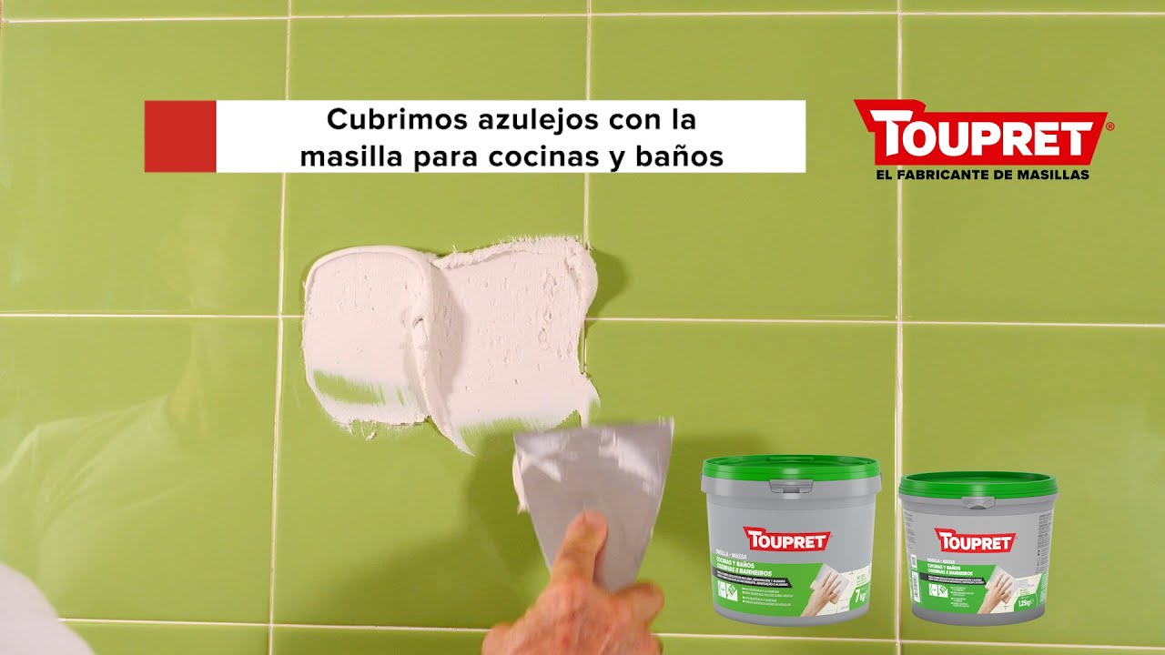 Cubrimos azulejos con la masilla para cocinas y ba&ntilde;os - Toupret