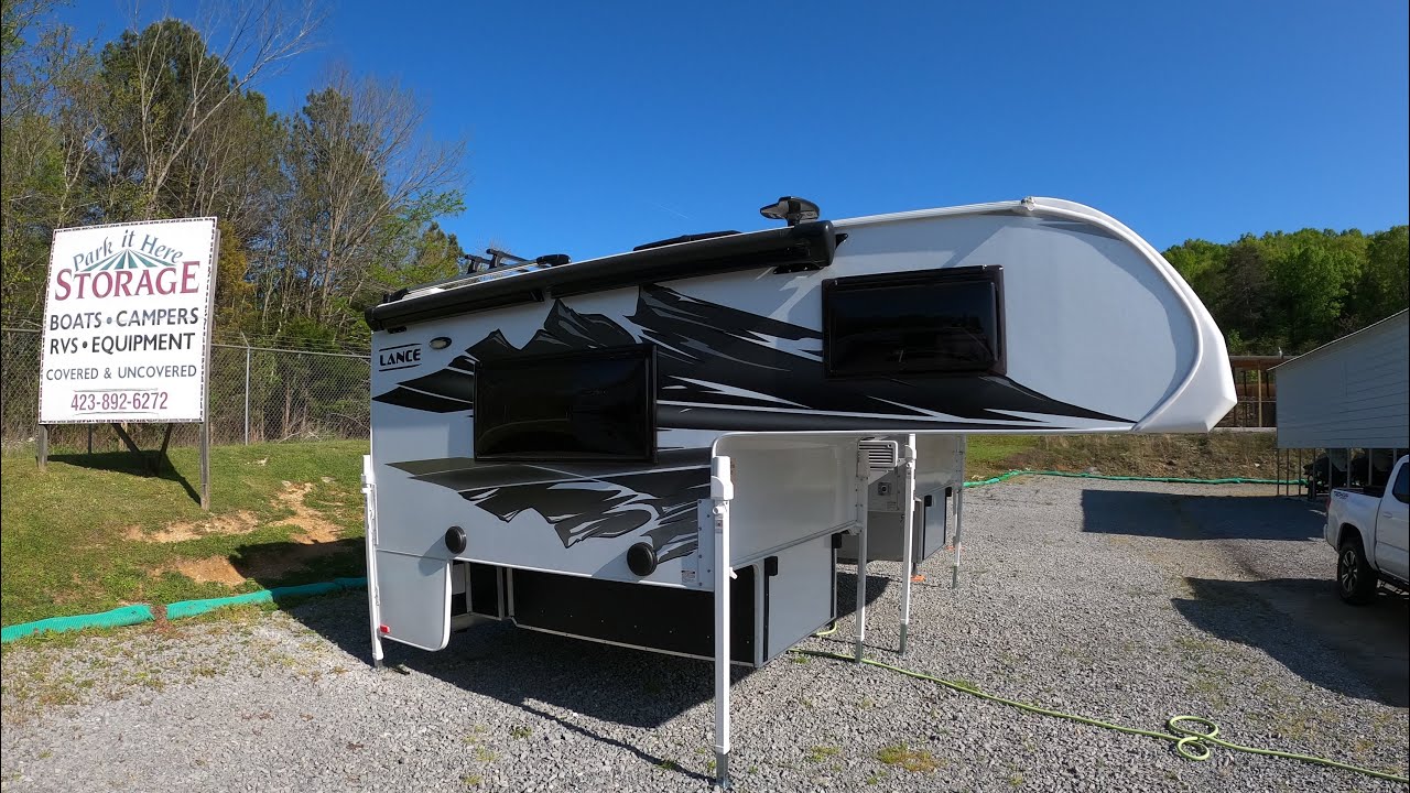 2022 Lance 825 Four Seasons Truck Camper For 250/2500 Shortbeds 🍁❄️🌺🌞