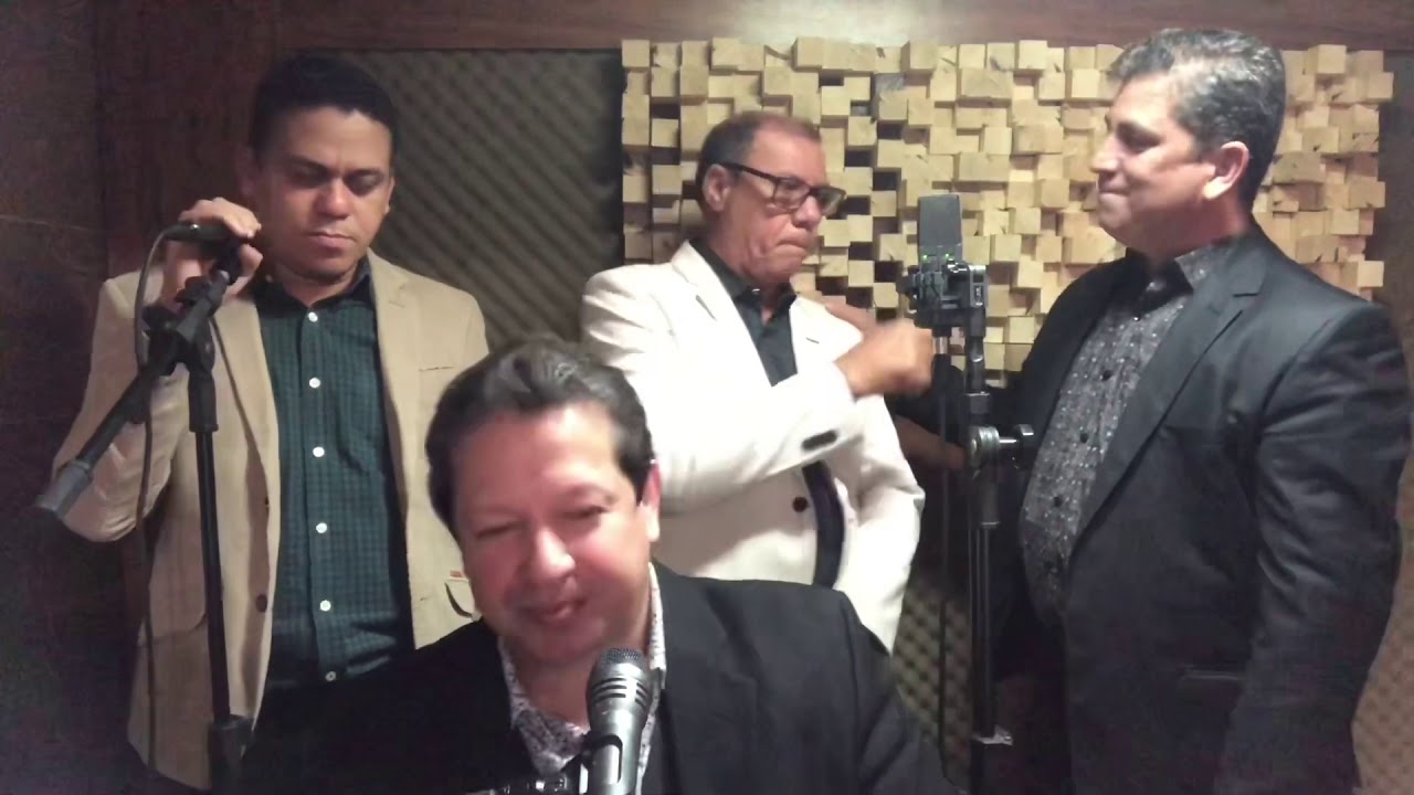 QUARTETO GILEADE - O Amor é Excelente