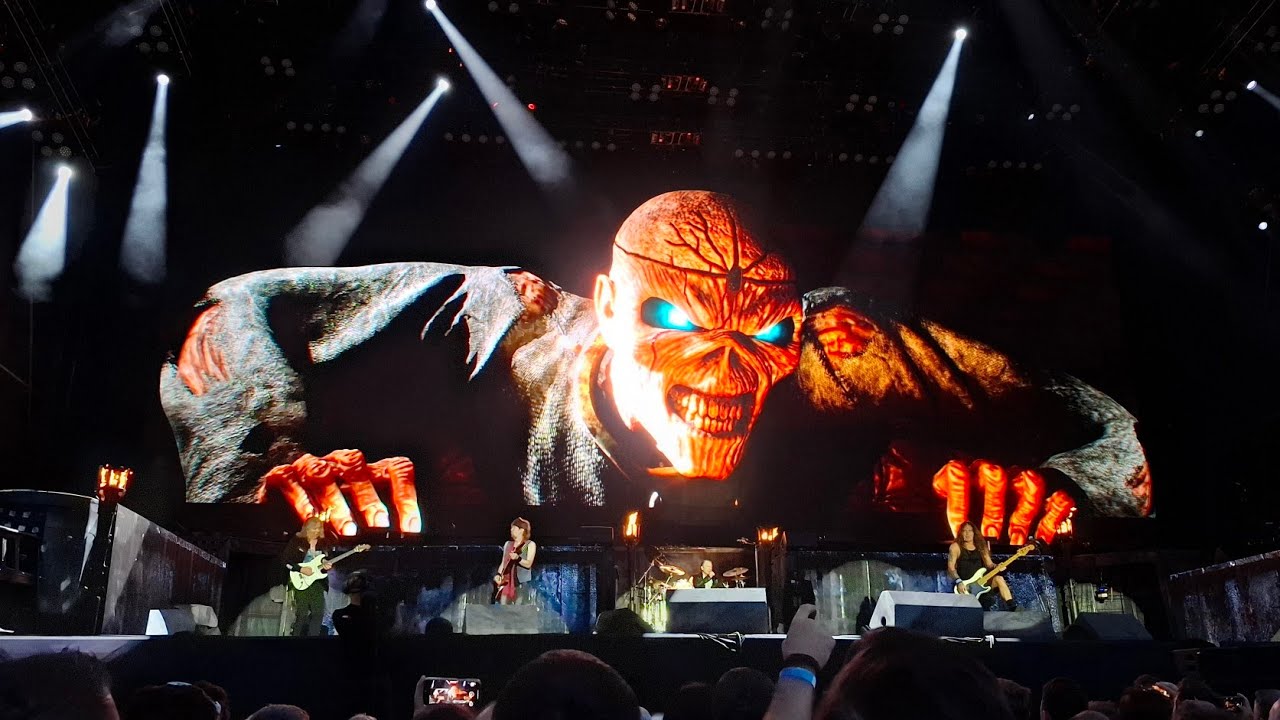 Iron Maiden  - Number of the Beast (live in Dublin)