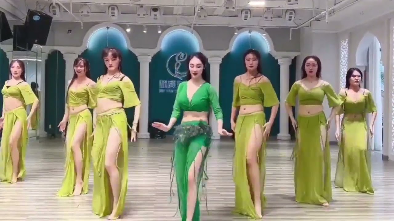 Full drum solo dancing 