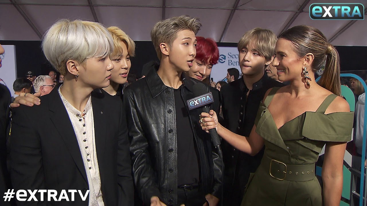 BTS Hits the Red Carpet at the AMAs