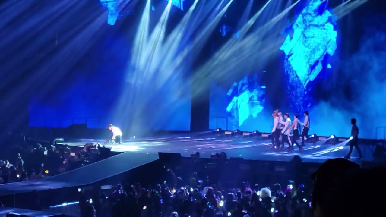 Muddy Water SKZ 2022 Maniac Tour