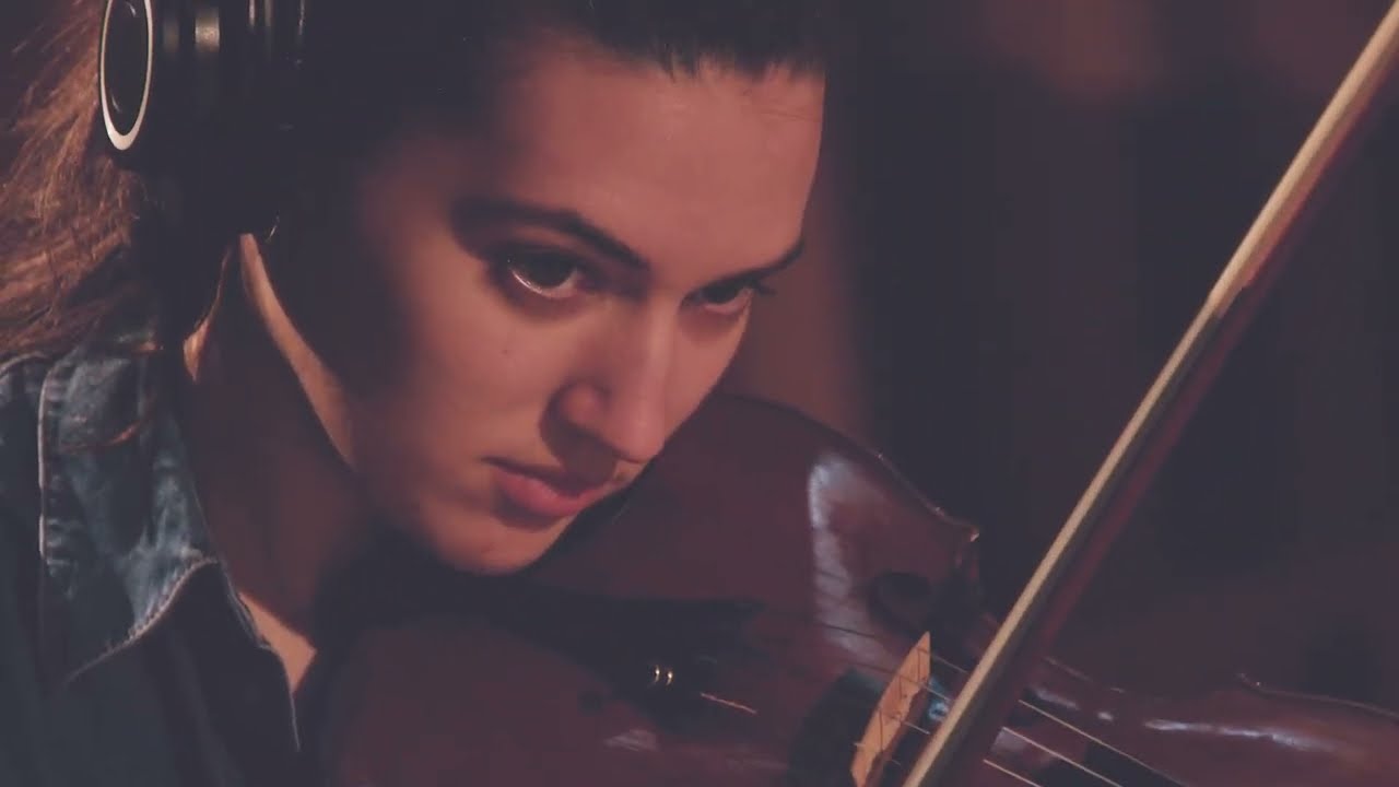 Silent is the house -  Luciana Morelli 