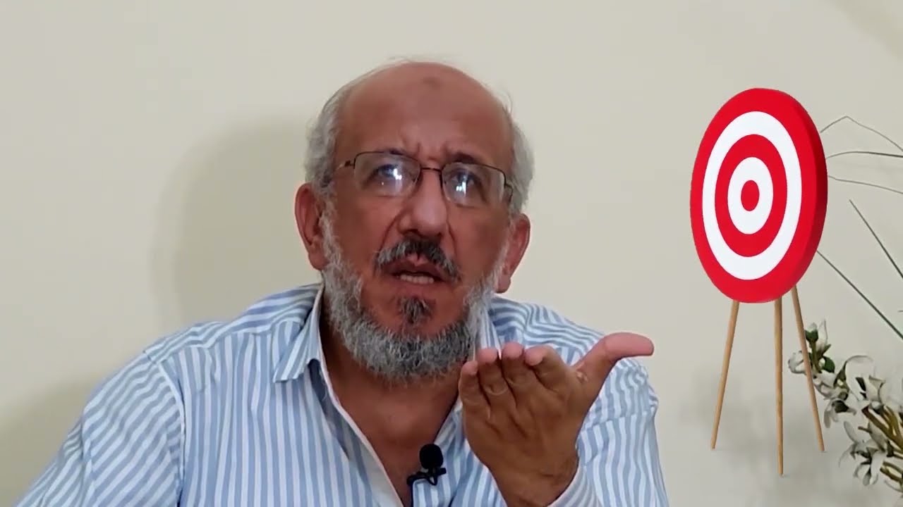 صفحة من أجندة السيسى لتخريب مصر ـ الحديد والصلب مصنع لا نظير له حطمه وباعه بالكيلو وبالشروة وببلاش
