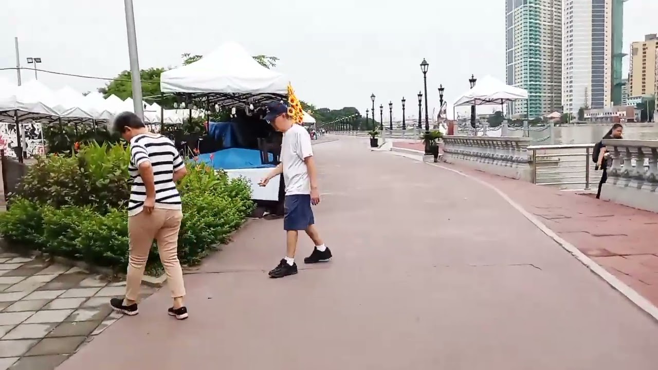 Pasyalan natin ang Binondo Esplanade sa MAYNILA